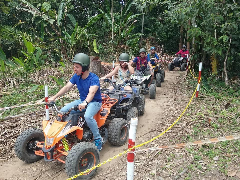 Seri Pengantin Resort Kampung Janda Baik Εξωτερικό φωτογραφία