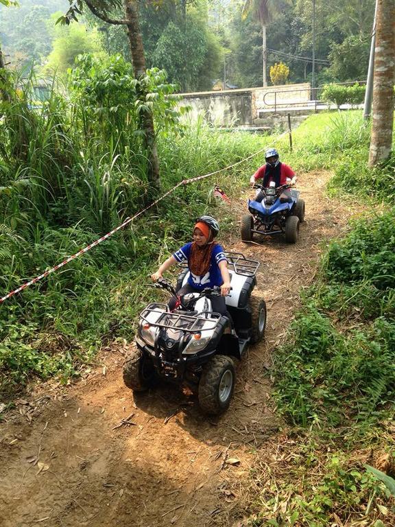 Seri Pengantin Resort Kampung Janda Baik Εξωτερικό φωτογραφία