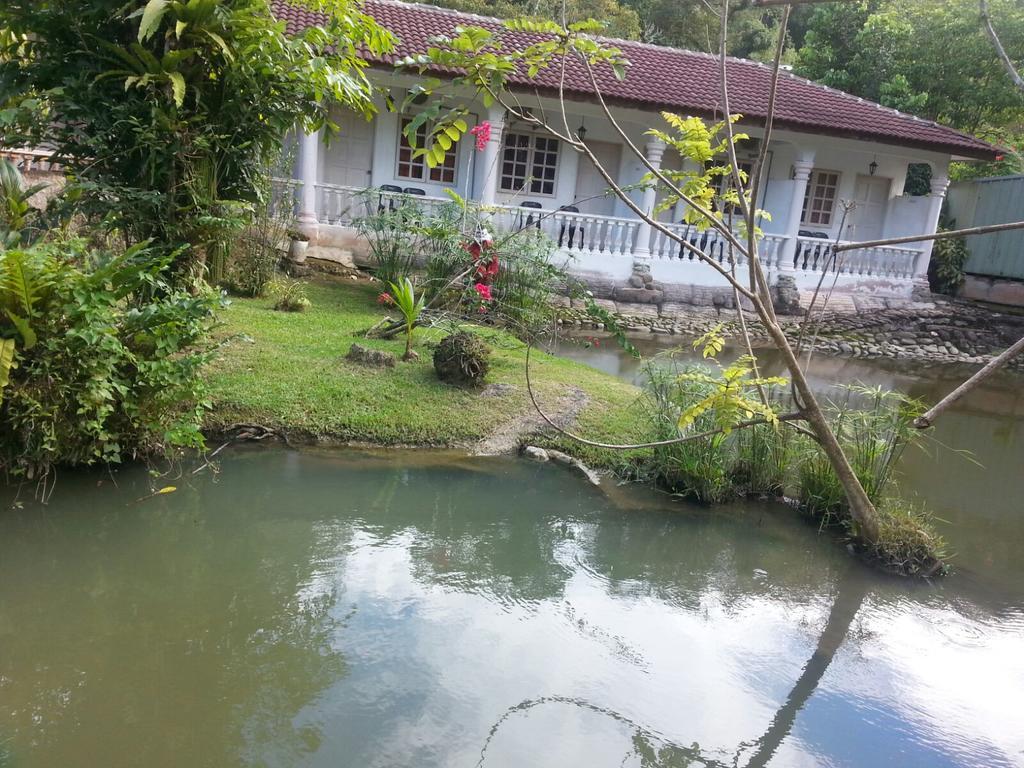 Seri Pengantin Resort Kampung Janda Baik Εξωτερικό φωτογραφία