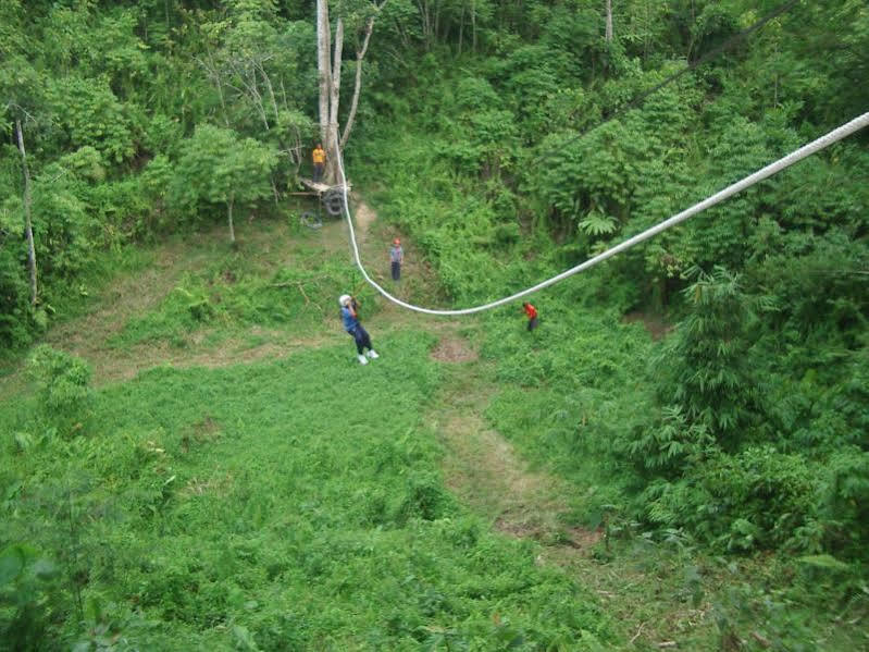 Seri Pengantin Resort Kampung Janda Baik Εξωτερικό φωτογραφία